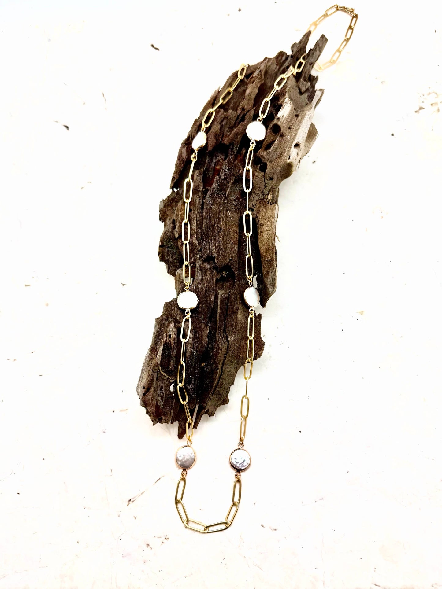 Necklace 6 Coin Pearl 10mm. w/Matte Alloy Plated Chain 32”