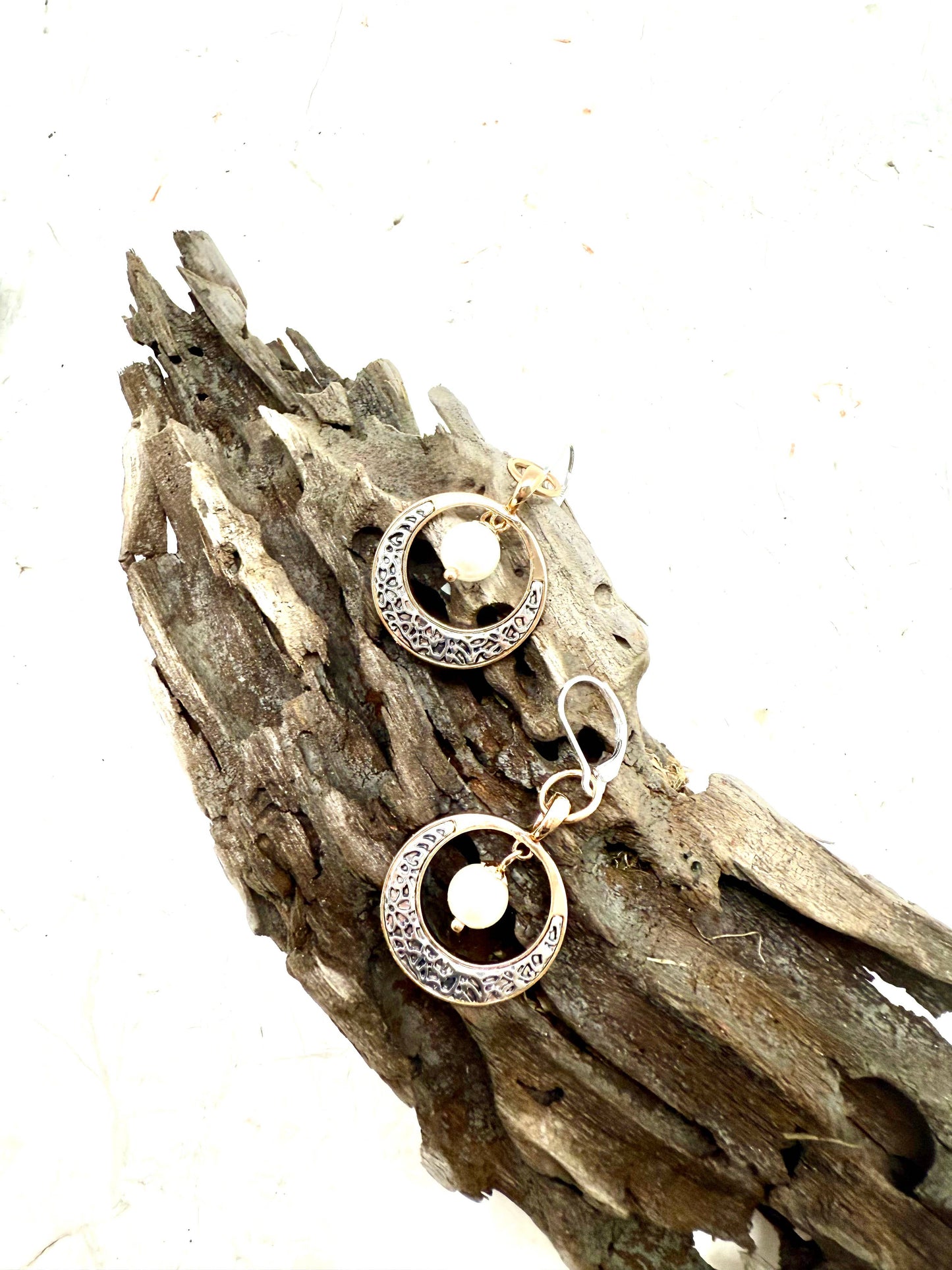 Earring Filigree with Glass Pearl Drop Bead AlloyMulti Metal