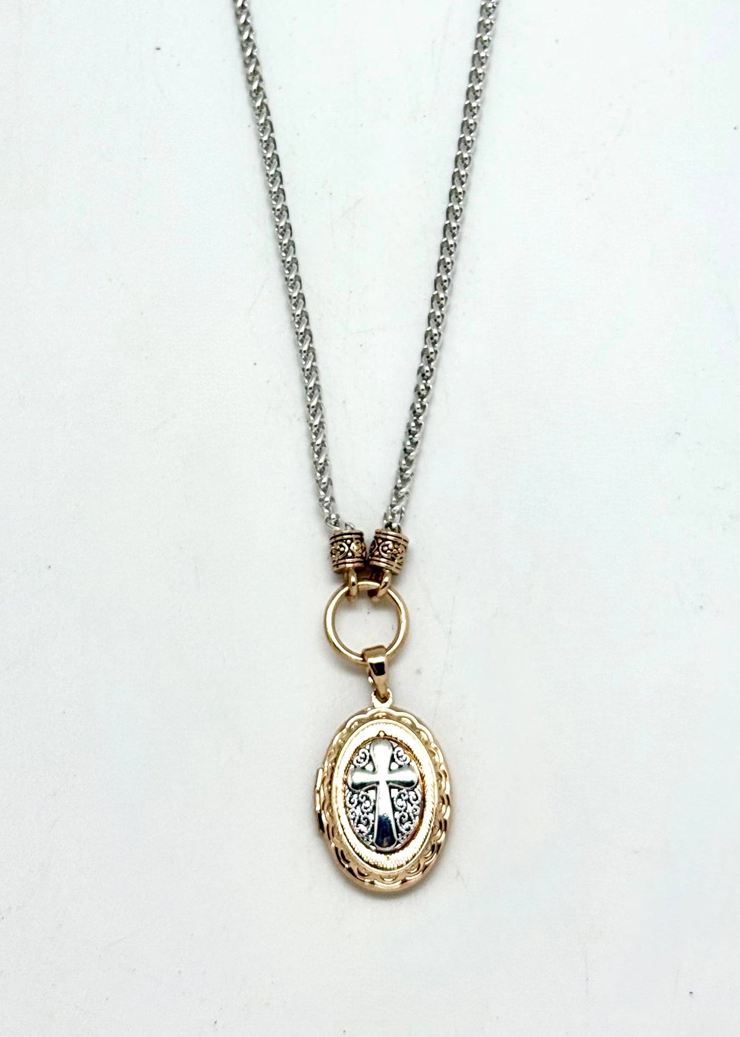 Necklace AlloyPlated SilverChain w/Gold Cross Locket 18”w/2”