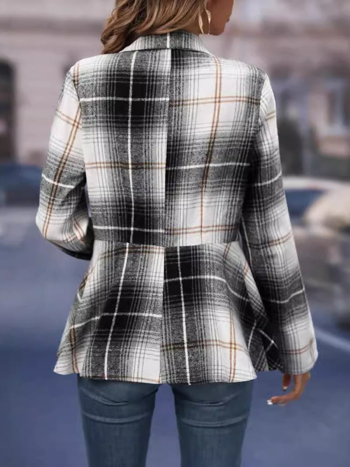 Long Sleeve Plaid Button Up Jacket