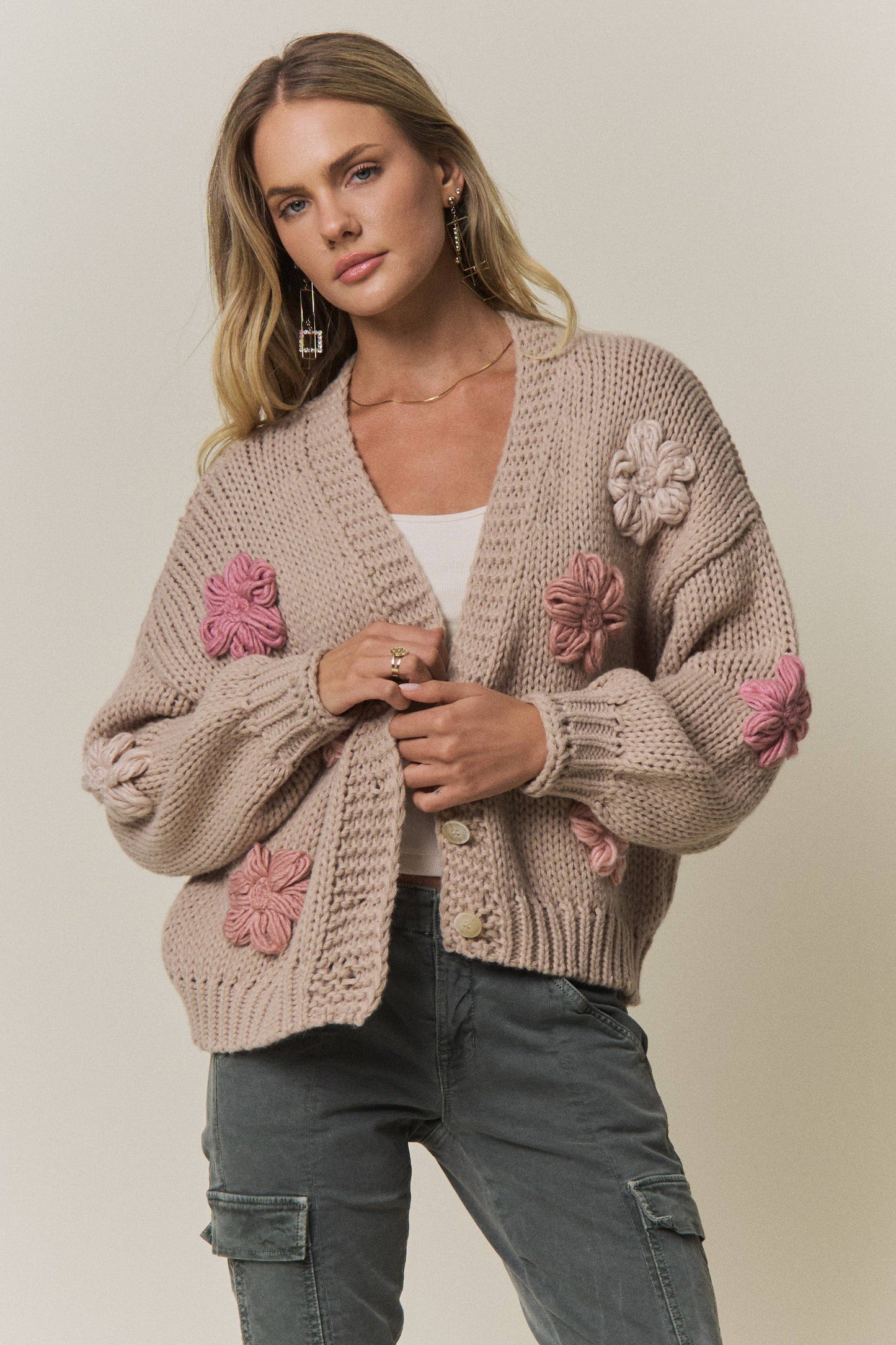 CHUNKY FLORAL CHIC KNIT CARDIGAN- CESW4370