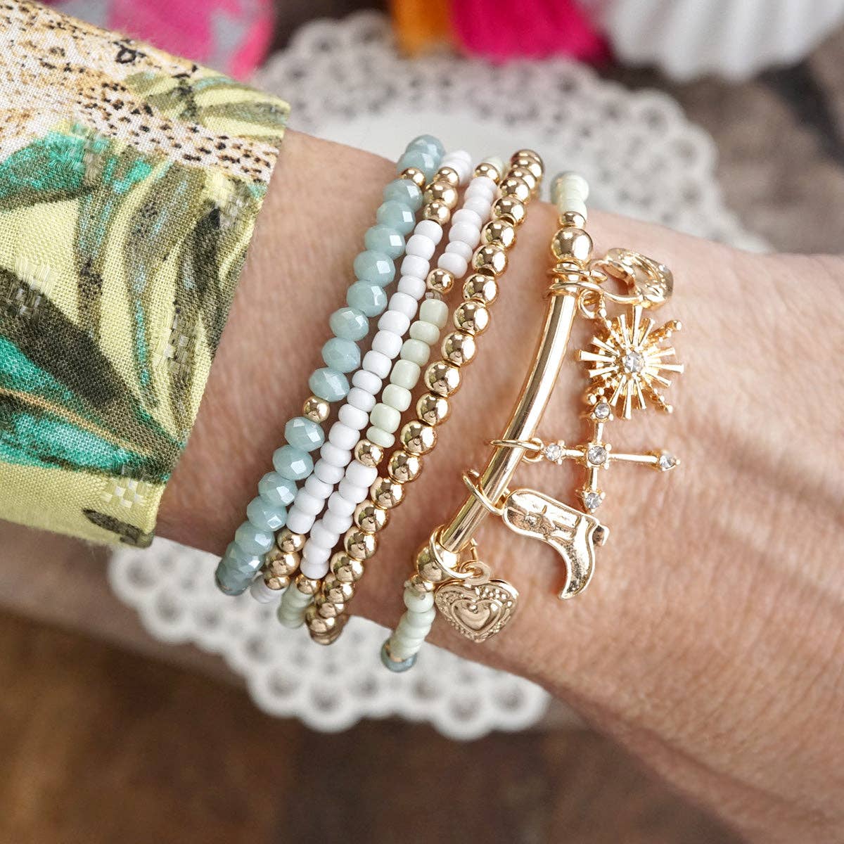 Charmed Whimsy – Set of 5 Mint & White Beaded Bracelets with Golden Charm Bar