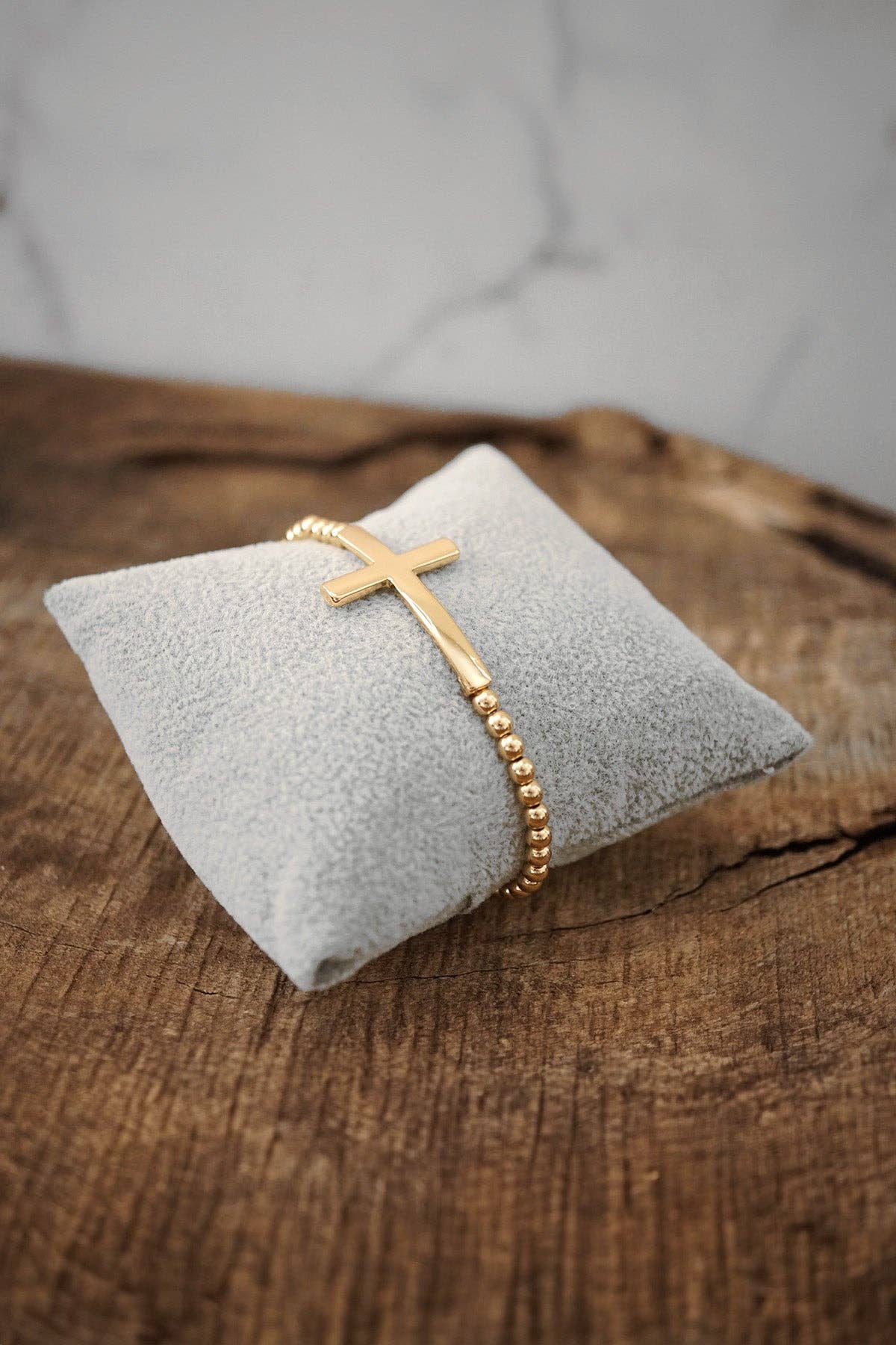 Stretchy Bracelet in Gold tone with Ball Beads
