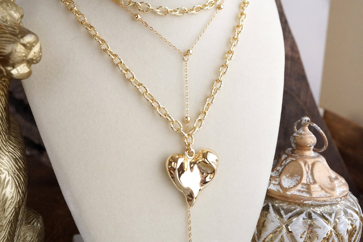 Flutter & Glow – Puffy Heart Lariat Layered Necklace in Gold
