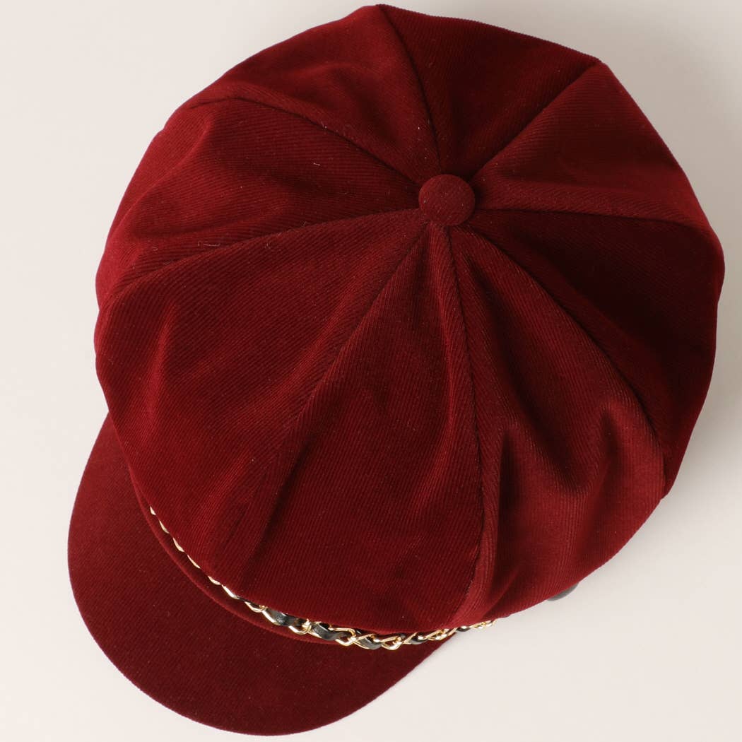 Stylish Newsboy Cap Cabbie Hat with Leather Chain