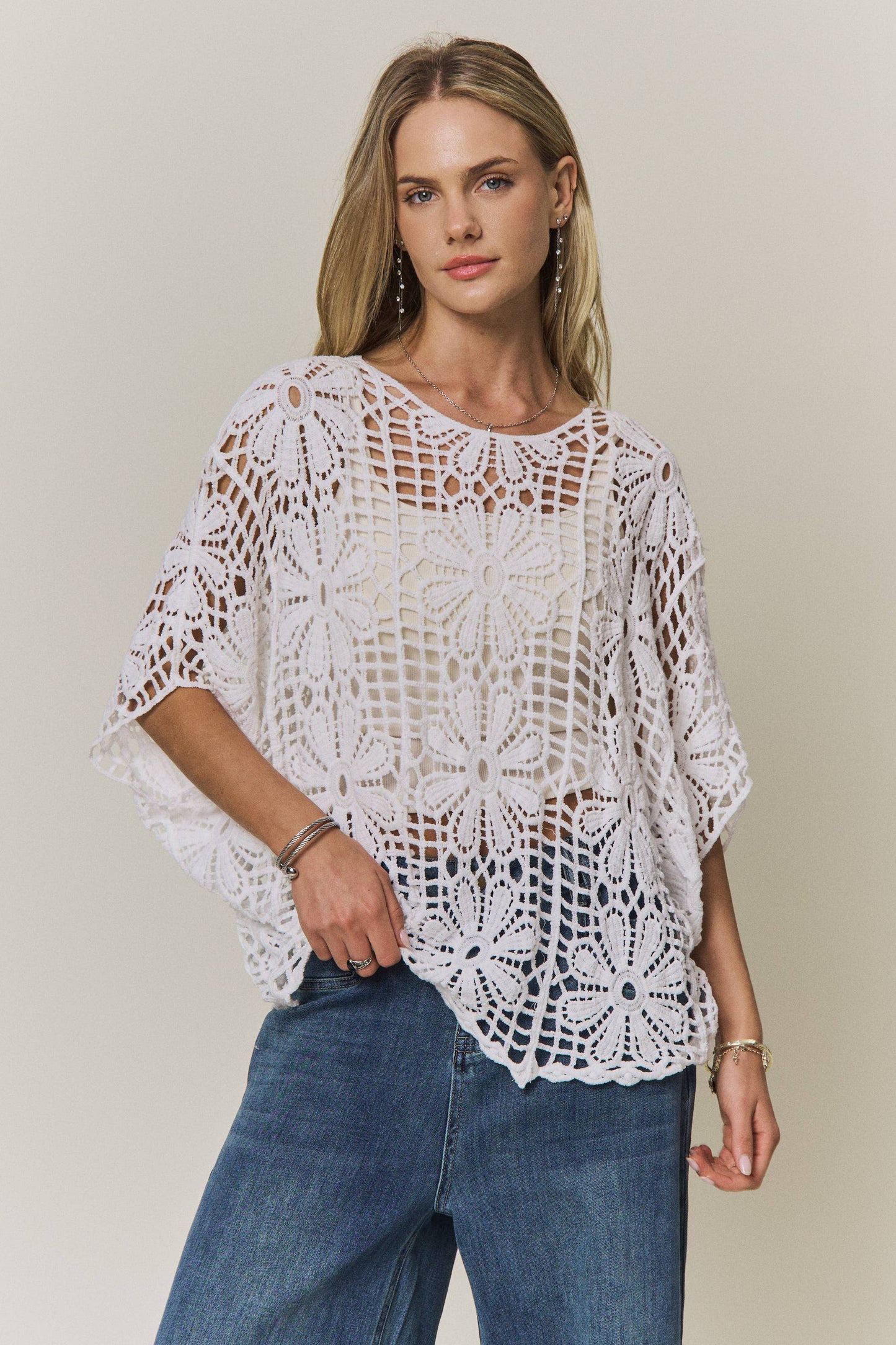 FLORAL CROCHET OPEN-KNIT TOP