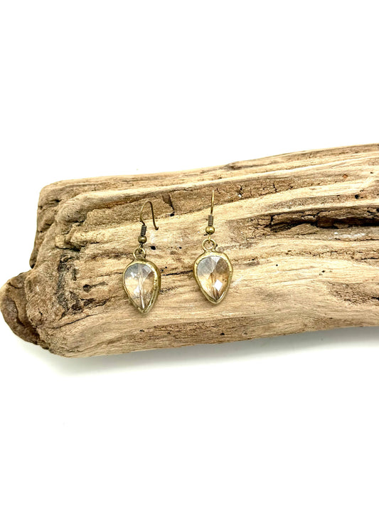 Earring Vintage Style Beveled Glass Teardrop Antique Gold