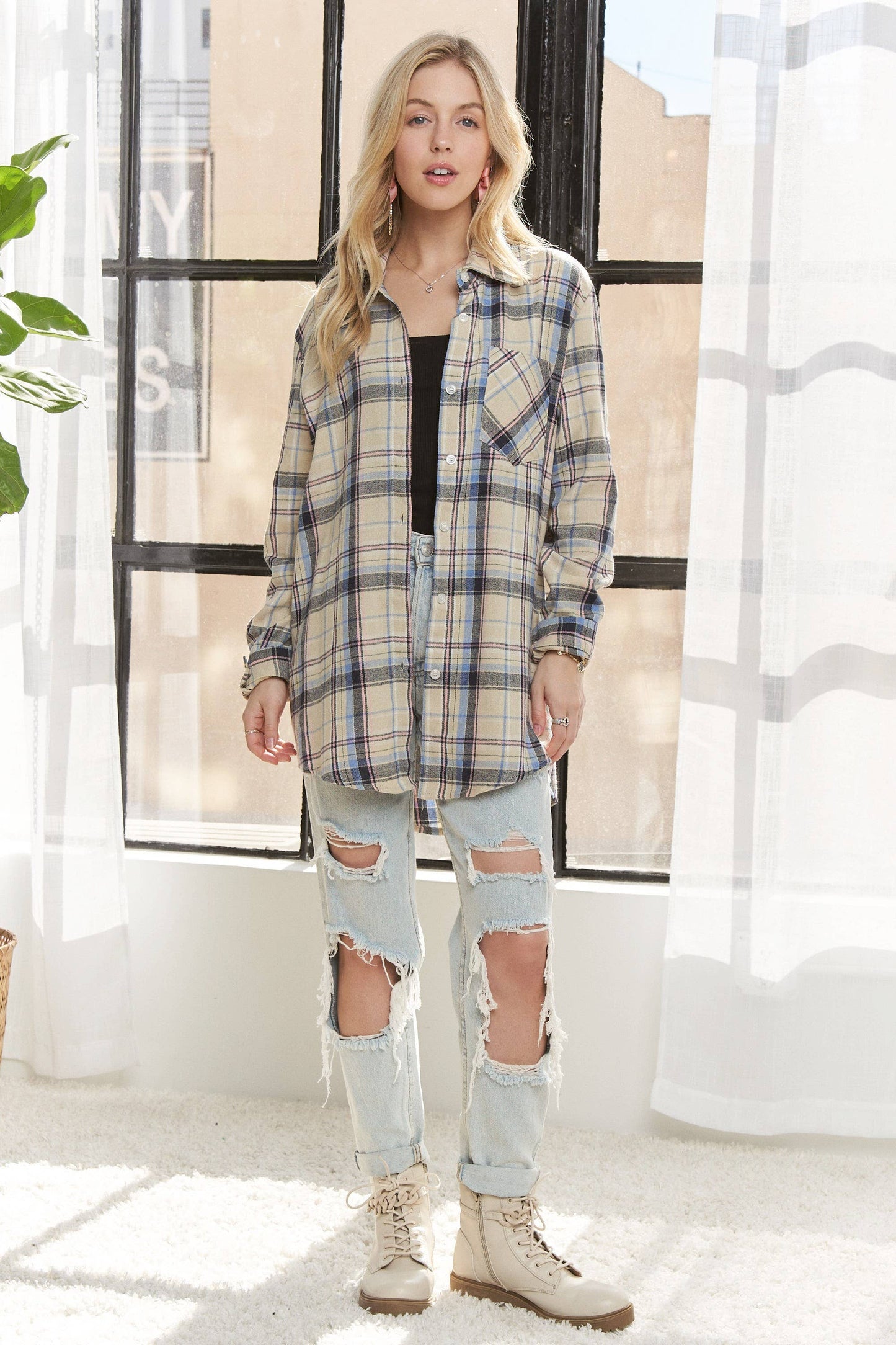 PLAID BUTTON UP BOYFRIEND SHIRT