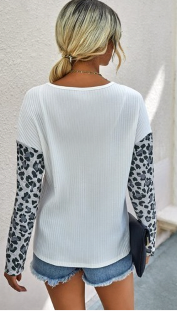 Leopard Print Loose Fit Long Sleeve Top