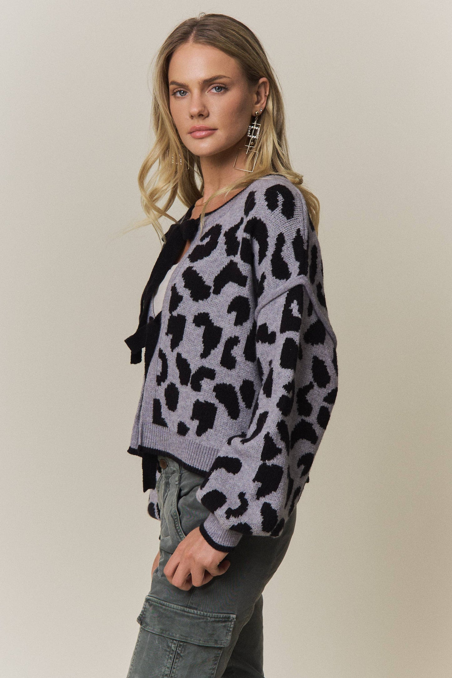 LEOPARD PRINT TIE-FRONT CARDIGAN - CESW4429