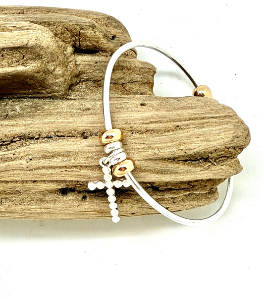 Bracelet Cuff Alloy Plated Silver with PearlGlass Bead Cross