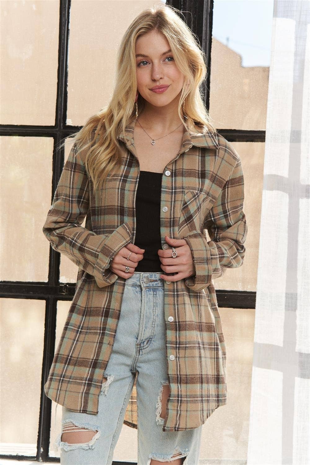 PLAID BUTTON UP BOYFRIEND SHIRT