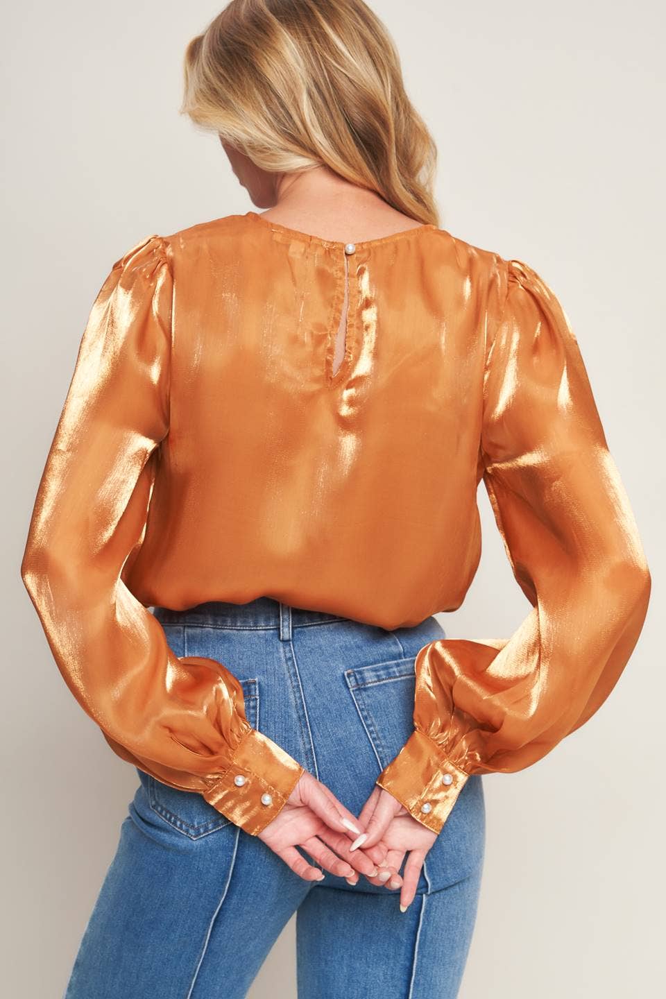 Bronze Round Neckline Long Sleeve Cuff