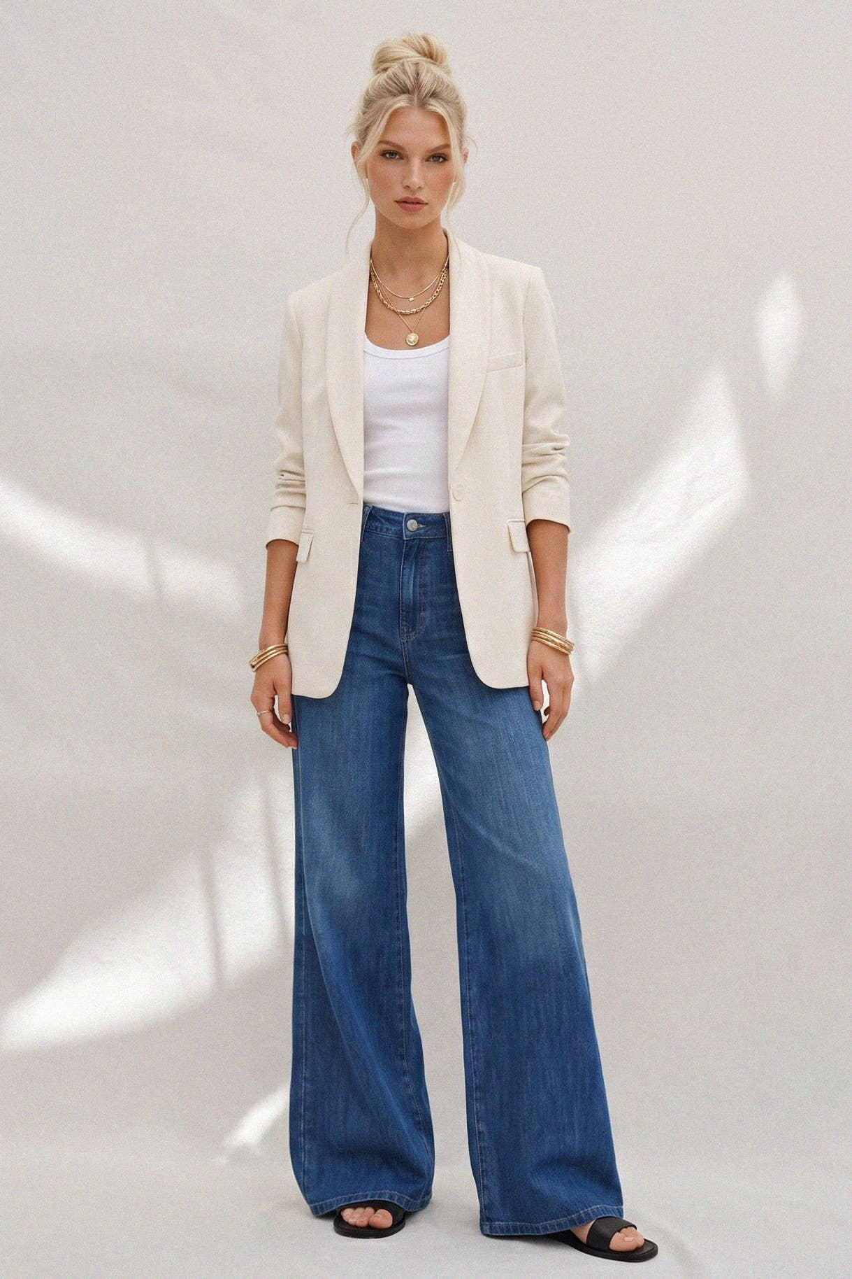 STRUCTURED MIDLINE SINGLEBREAST BLAZER