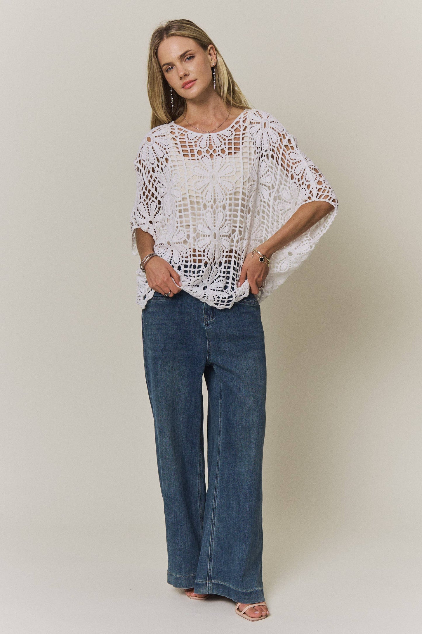 FLORAL CROCHET OPEN-KNIT TOP