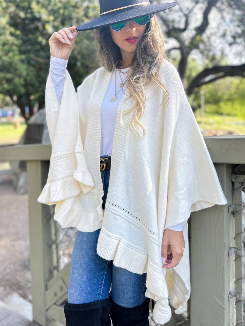 Elegant Brown Ruffled Knit Cape Shawl Ruana