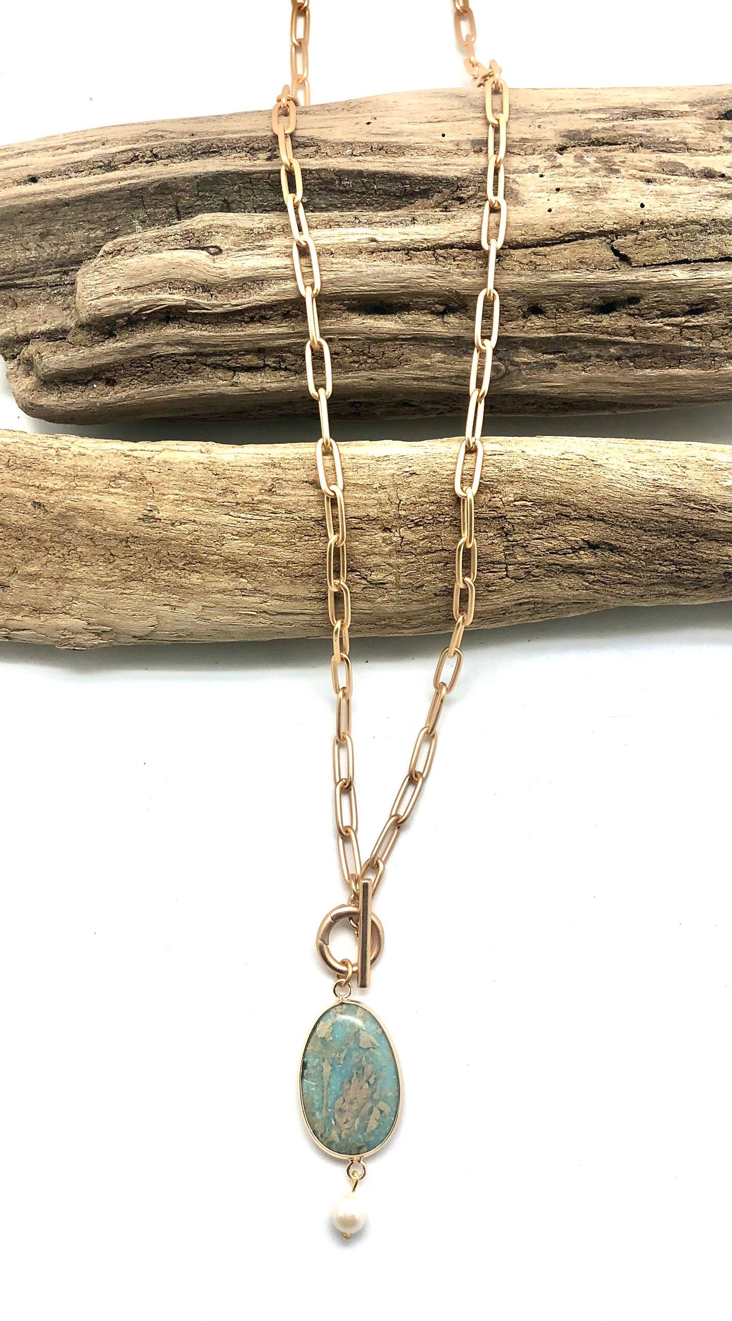 Gold PaperClip Jasperw/Freshwater Pearlw/Toggle33”